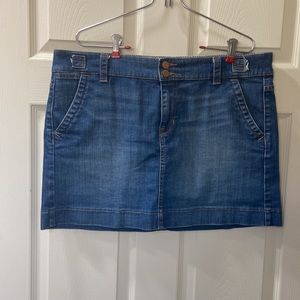 Gap denim skirt; size 14T